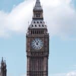 Cumplir la Ley de Prevención de Riesgos en Entidades Ecuestres Cumplir la Ley de Prevención de Riesgos en Entidades Ecuestres